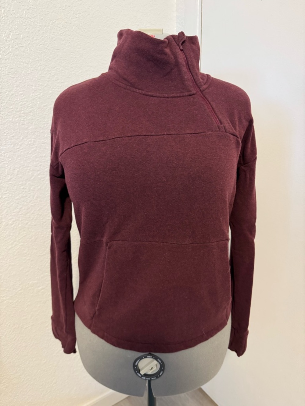 North Face Sweatshirt Size Large
